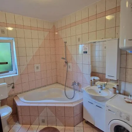 Rab Apartman *